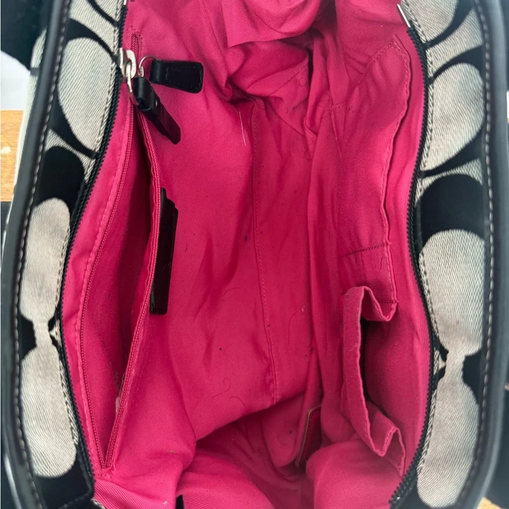 Coach Signature Canvas Satchel Black - Picture 5 of 5